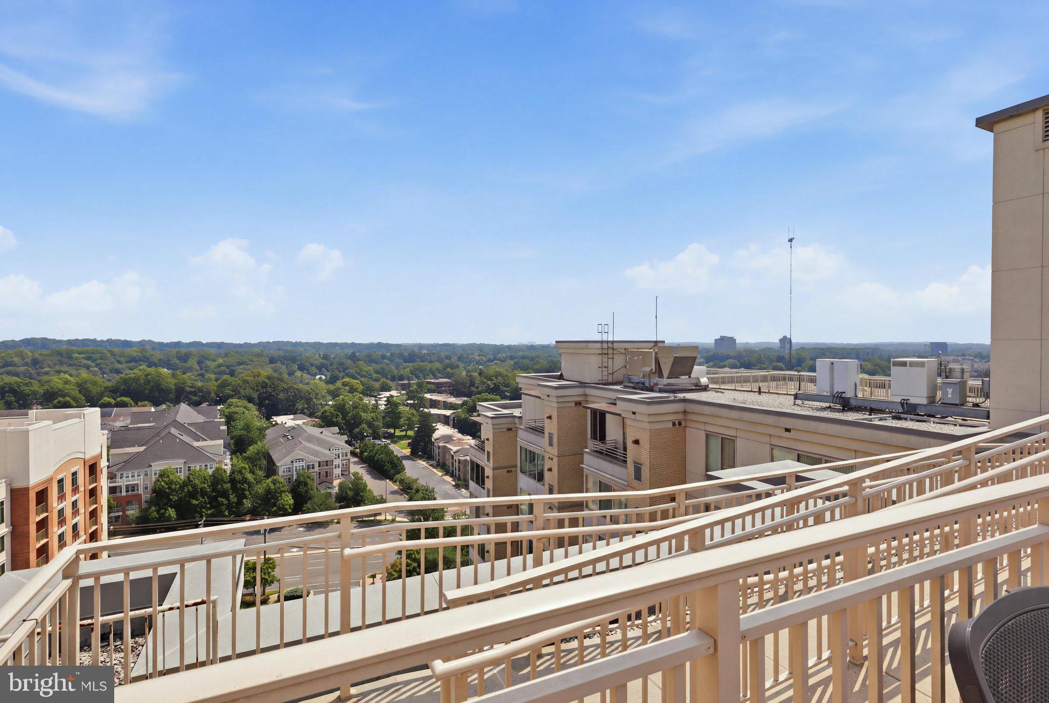 2726 Gallows Road, Unit 1110 Vienna, VA 22180 - Photo 29 of 40 Views of the City