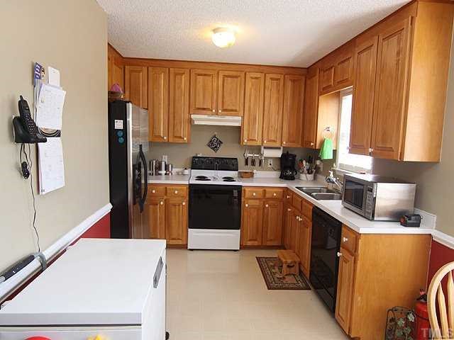1004 Brack Penny Road Raleigh, NC 27603 - Photo 4 of 12