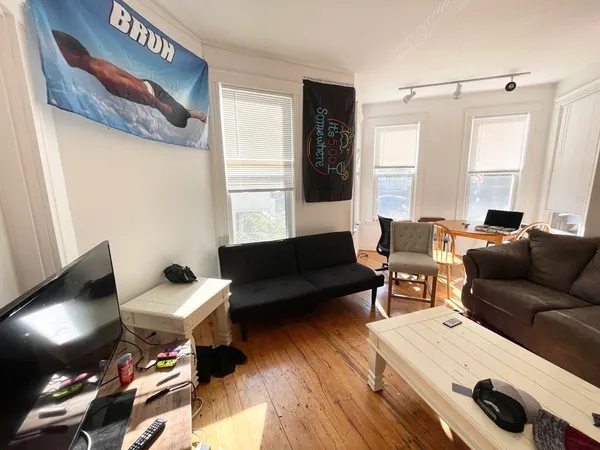 $4,900 | 37 Hillside Street, Unit 1, Boston, MA 02120