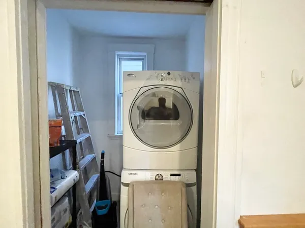 $4,900 | 37 Hillside Street, Unit 1, Boston, MA 02120