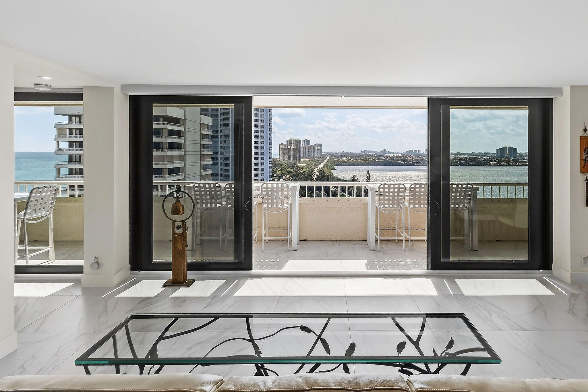 5280 North Ocean Drive, Unit 11F Singer Island, FL 33404 - Photo 13 of 97 5280NOceanDr#11F(63)