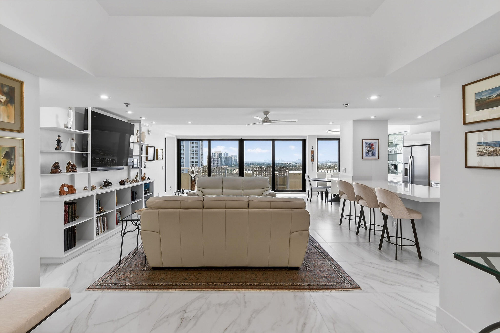 5280 North Ocean Drive, Unit 11F Singer Island, FL 33404 - Photo 17 of 97 5280NOceanDr#11F(2)