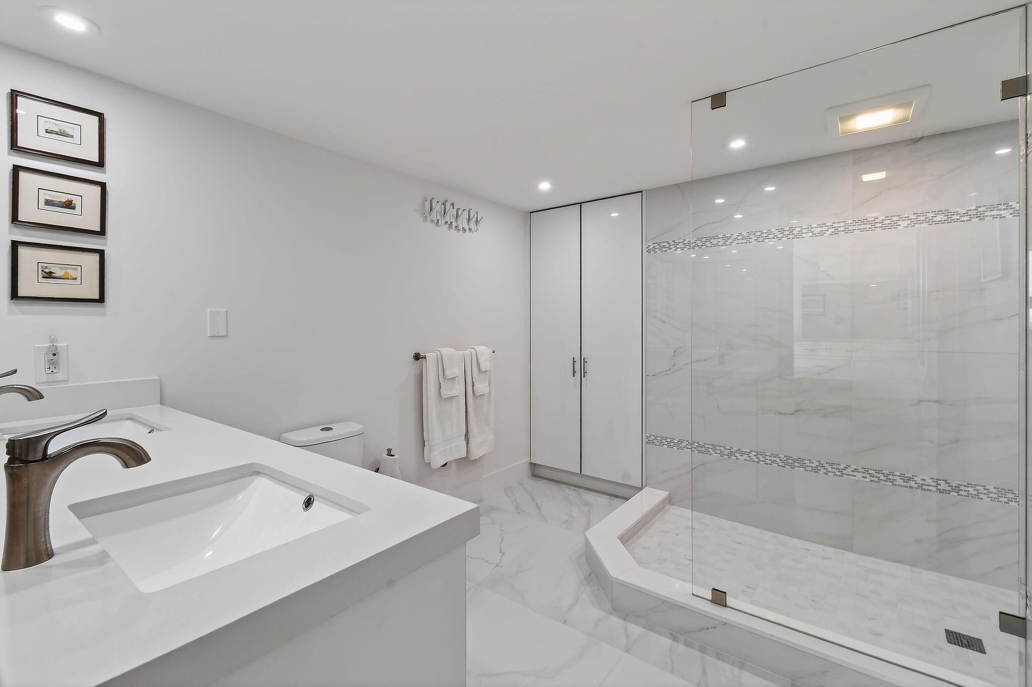 5280 North Ocean Drive, Unit 11F Singer Island, FL 33404 - Photo 37 of 97 5280NOceanDr#11F(55)