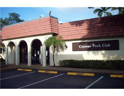 136 South Cypress Road, Unit 321 Pompano Beach, FL 33060 - Photo 21 of 25 Clubhouse