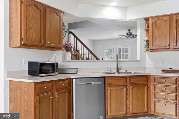 $365,000 | 1114 Oakland Court, Newark, DE 19711