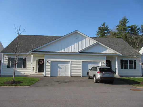 $449,900 | 14 A Angel Point Circle, Unit A, Goffstown, NH 03045