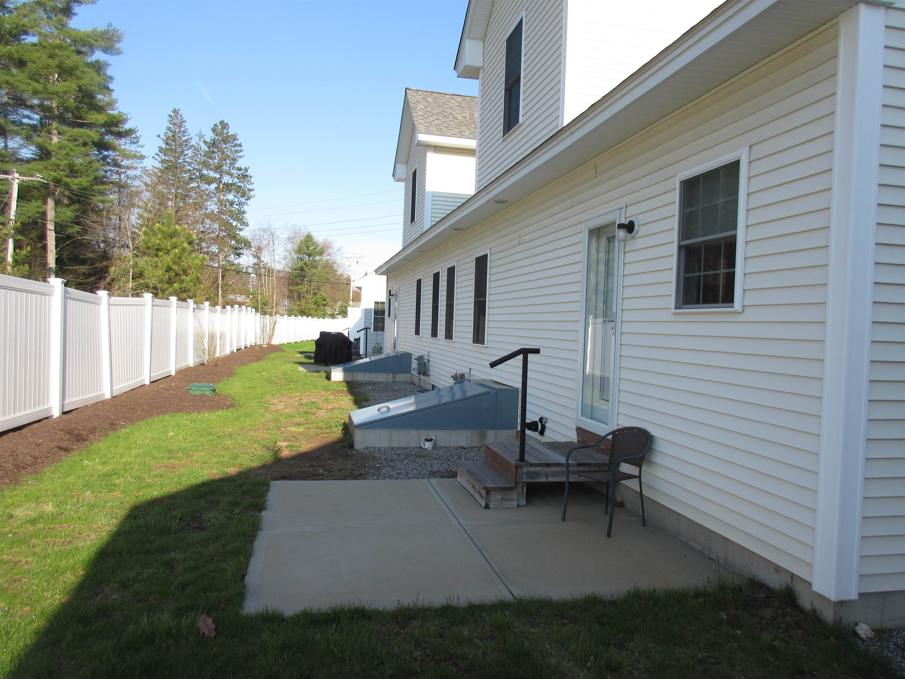 14 A Angel Point Circle, Unit A Goffstown, NH 03045 - Photo 2 of 44