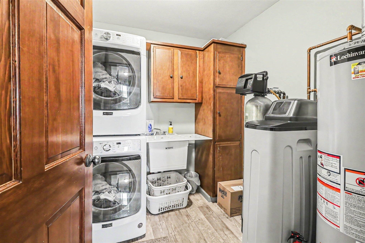 4554 Crescent Beach Road Onekama, MI 49675 - Photo 34 of 40