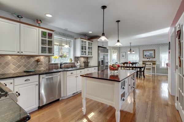11 Pontiac Road Raynham, MA 02767 - Photo 16 of 30 Gallery Image 16