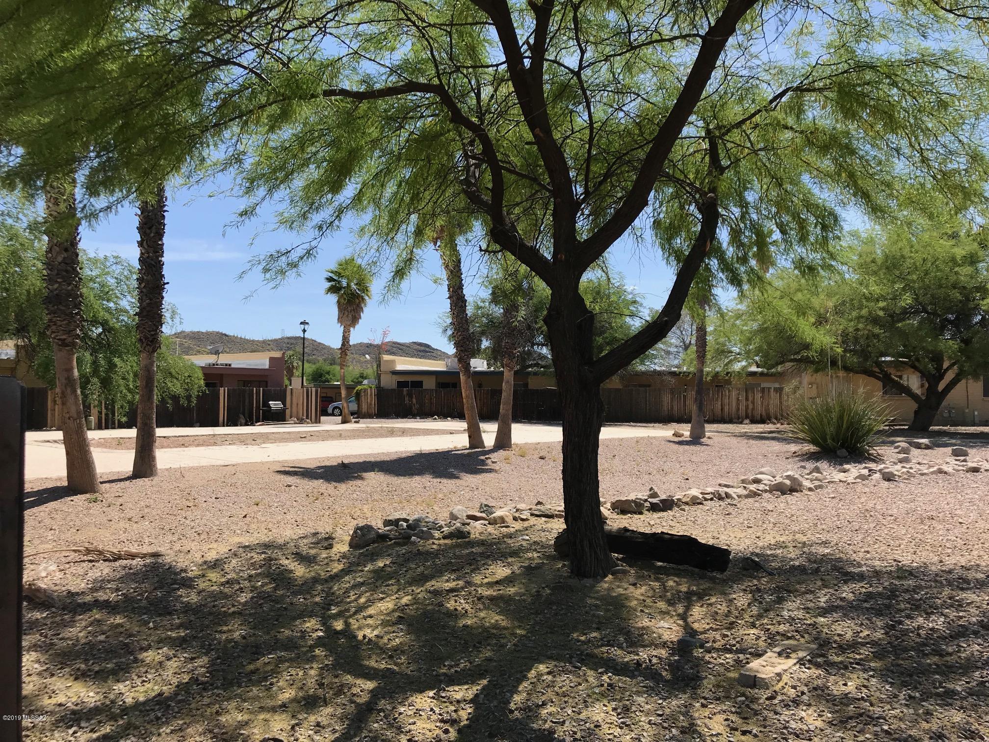 3548 South Mission Road, Unit D Tucson, AZ 85713 - Photo 1 of 14