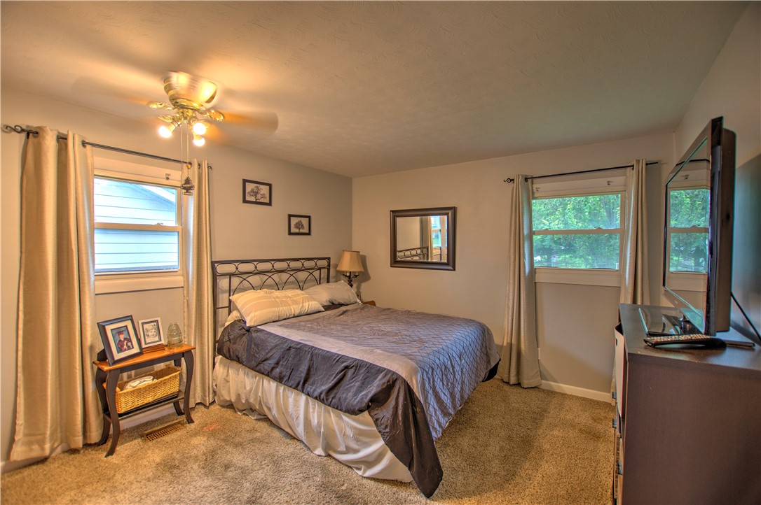 1810 South Country Club Road Decatur, IL 62521 - Photo 13 of 23 Gallery Image 13