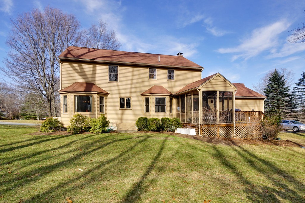 8 Hazel Road Hopkinton, MA 01748 - Photo 2 of 29 Gallery Image 2