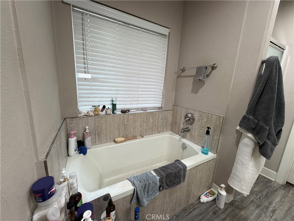 10128 Camino De Rosa Riverside, CA 92503 - Photo 23 of 36