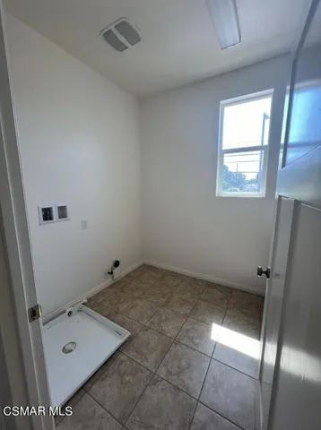 $3,875 | 8648 Winnetka Avenue, Winnetka, CA 91306