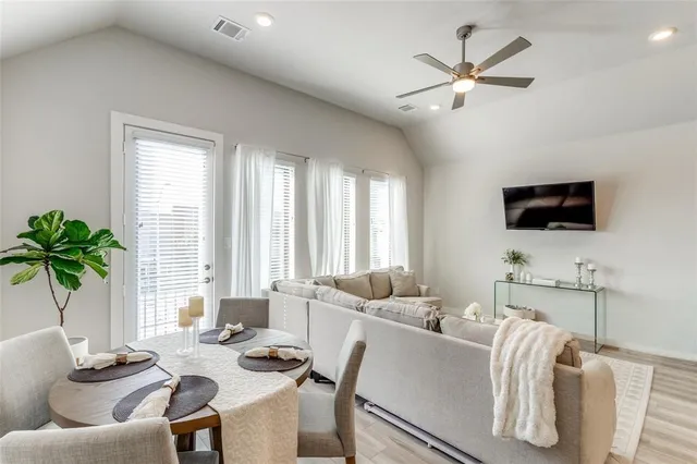 $2,750 | 2360 Rook Drive, Dallas, TX 75211