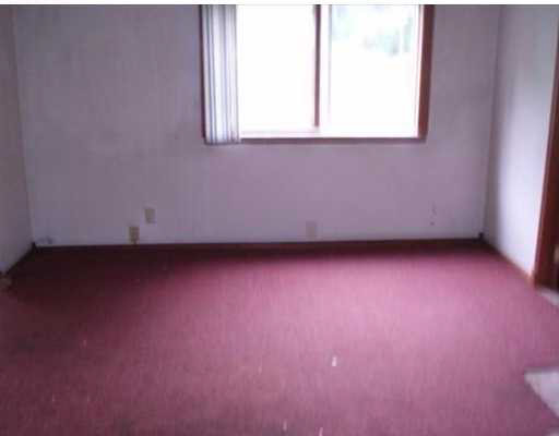 53710 Quince Road South Bend, IN 46628 - Photo 5 of 8 Gallery Image 5
