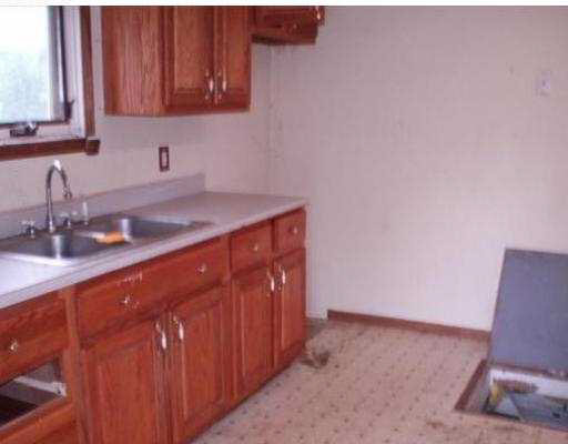 53710 Quince Road South Bend, IN 46628 - Photo 6 of 8 Gallery Image 6