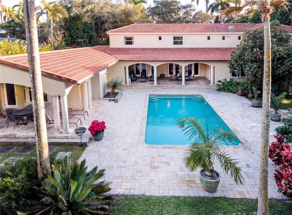 $8,498,000 | 4867 Southwest 82nd Street, Miami, FL 33143