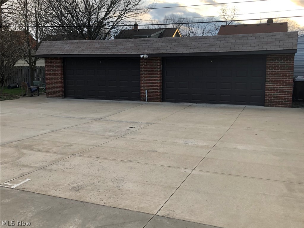 6132-6140 Ridge Road Parma, OH 44129 - Photo 5 of 11