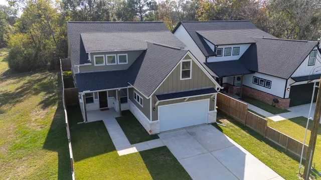 $500,000 | 517 Moore Street, Tomball, TX 77375