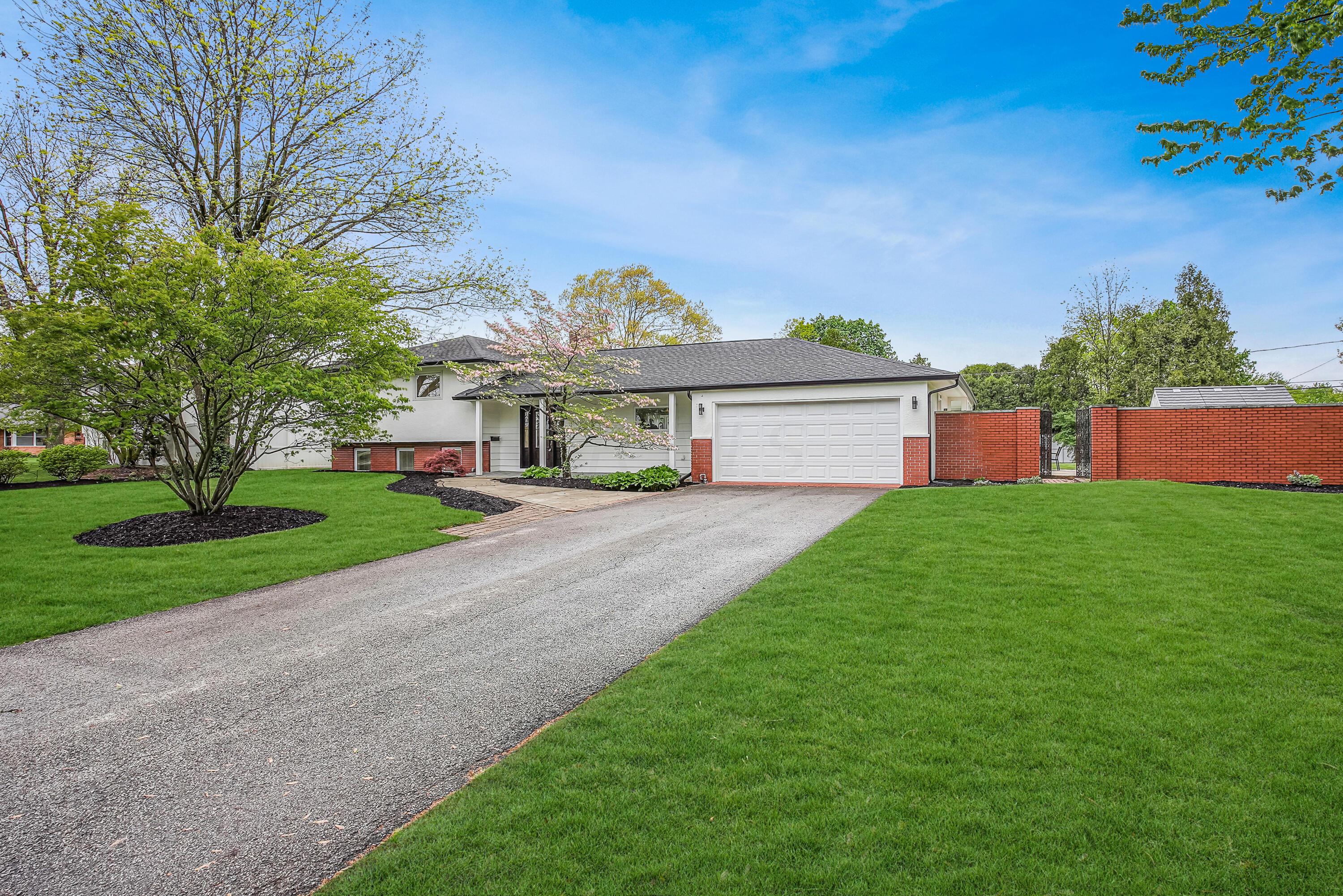 1500 Zollinger Road Columbus, OH 43221 - Photo 54 of 73 D5A53D50-1267-458A-8CBE-48459D3DA48B