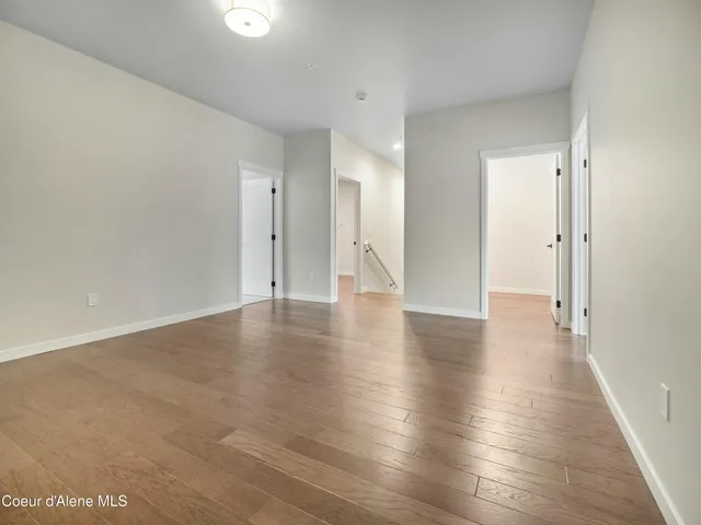 $685,000 | 995 East RR Avenue, Post Falls, ID 83854