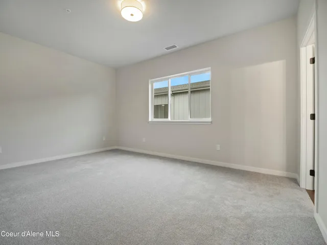 $685,000 | 995 East RR Avenue, Post Falls, ID 83854