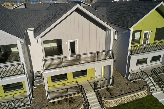 $685,000 | 995 East RR Avenue, Post Falls, ID 83854