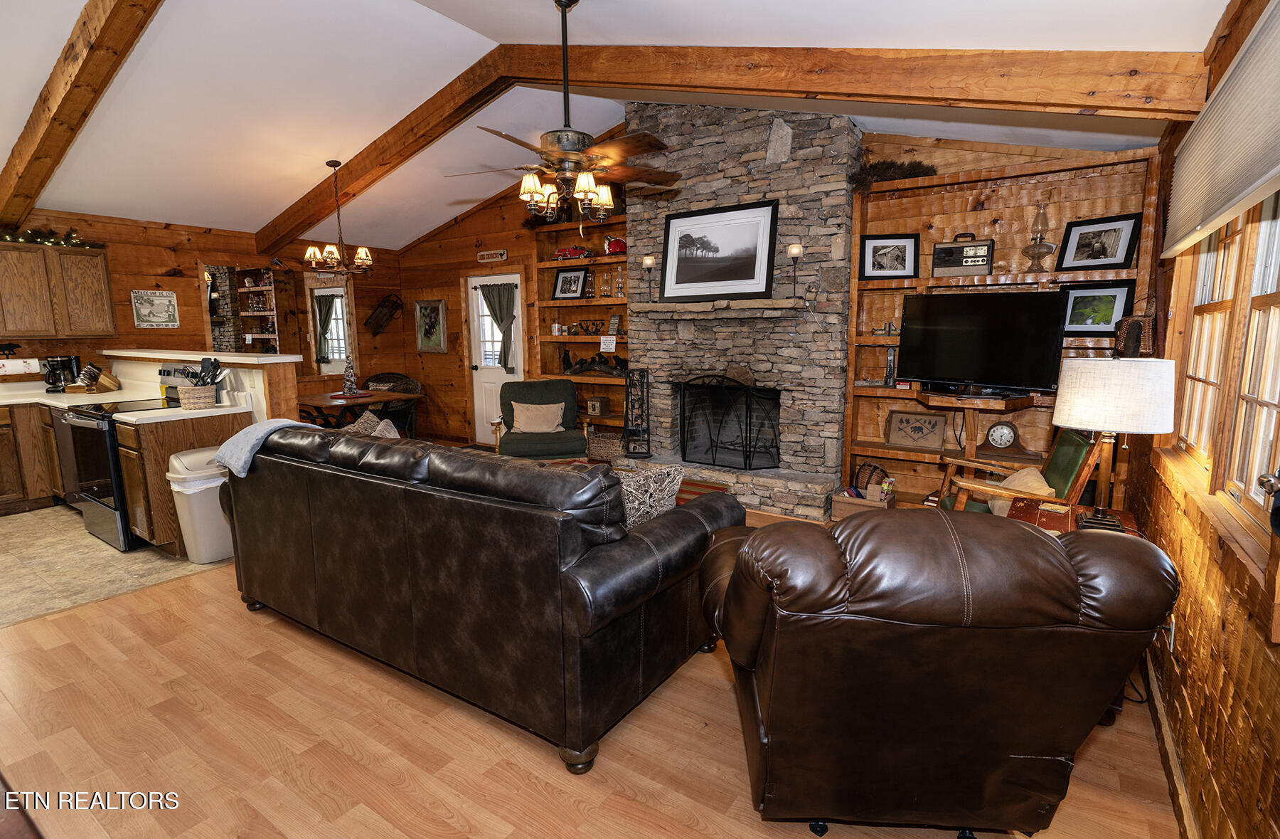 407 Kurts Corner Road Townsend, TN 37882 - Photo 4 of 19 DSC_0434 copy