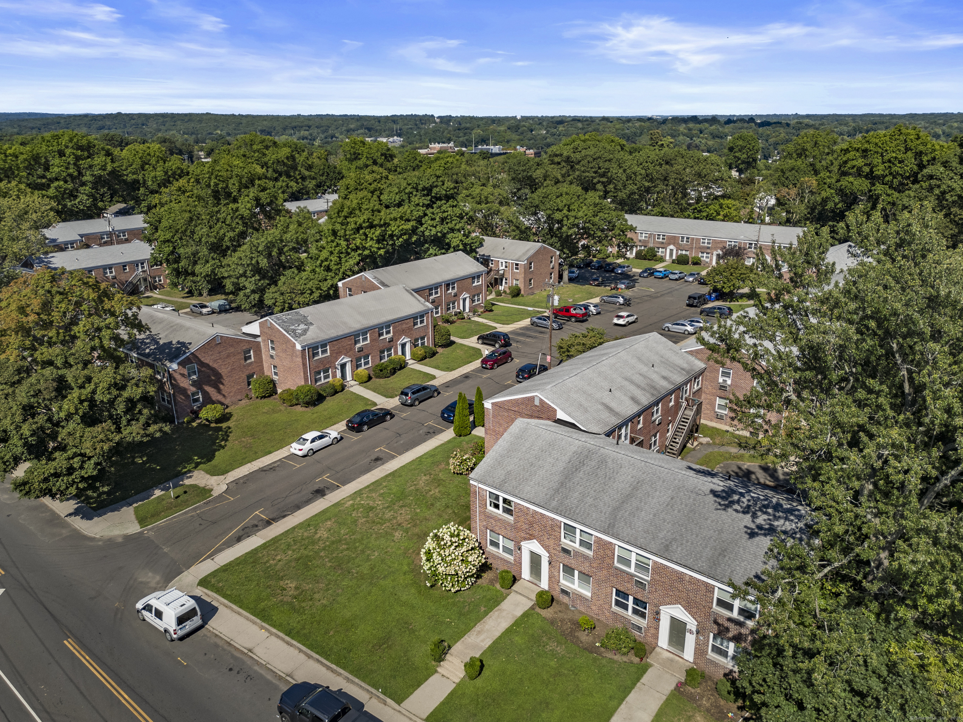 146 Blachley Road, Unit C Stamford, CT 06902 - Photo 39 of 44 an aerial view of a city