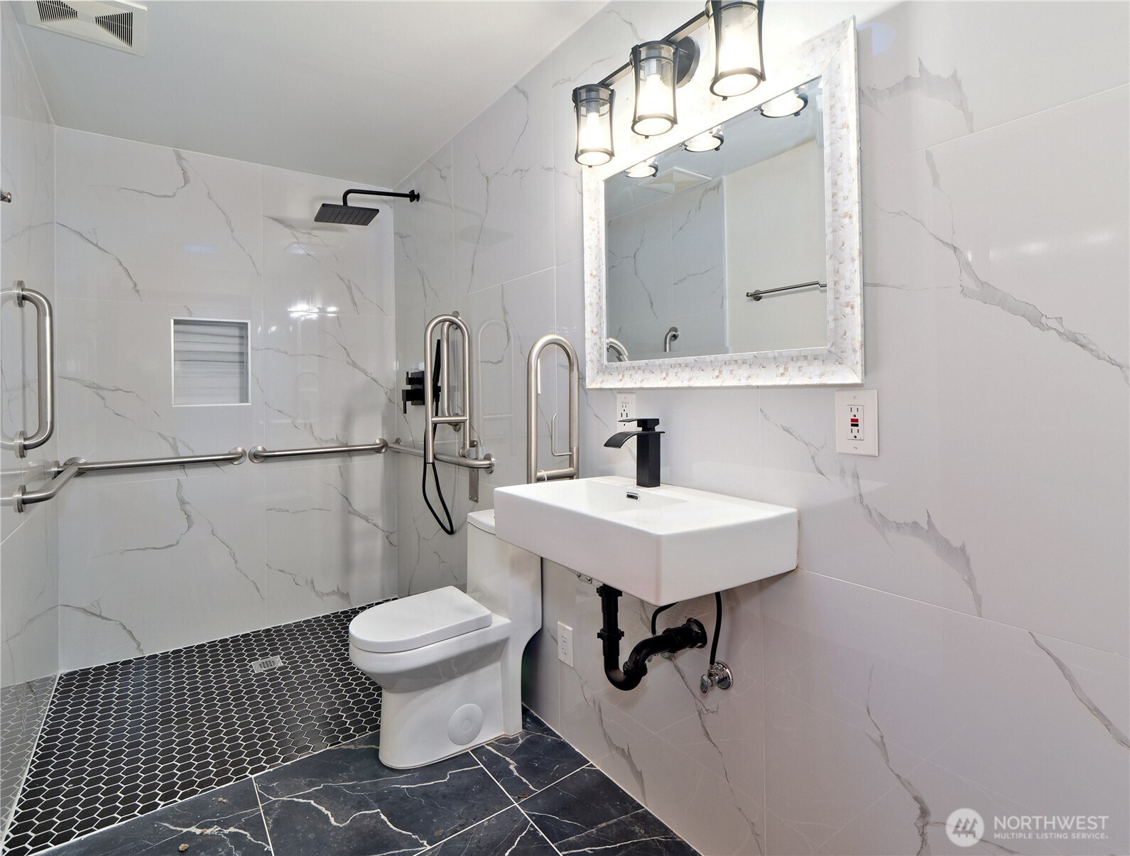 17823 145th Avenue Southeast Renton, WA 98058 - Photo 8 of 29