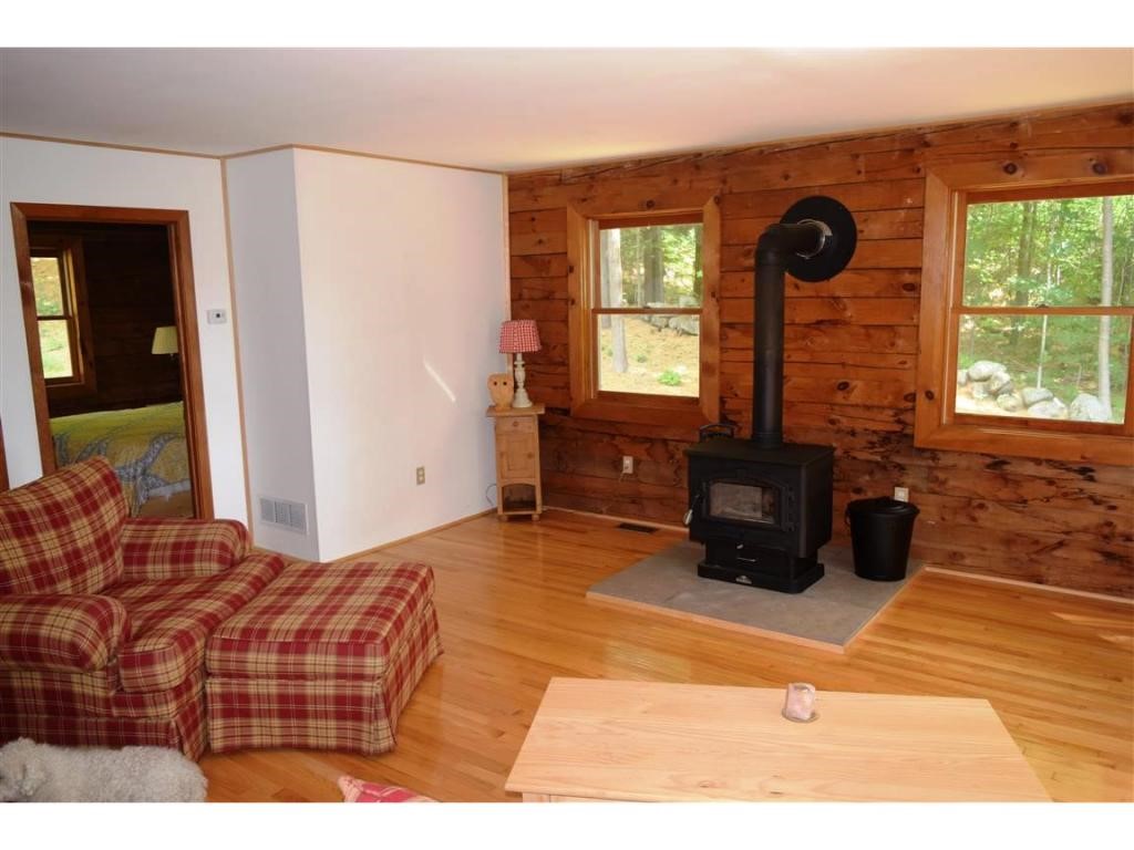93 Prospect Hill Road Rumney, NH 03266 - Photo 5 of 23 Gallery Image 5
