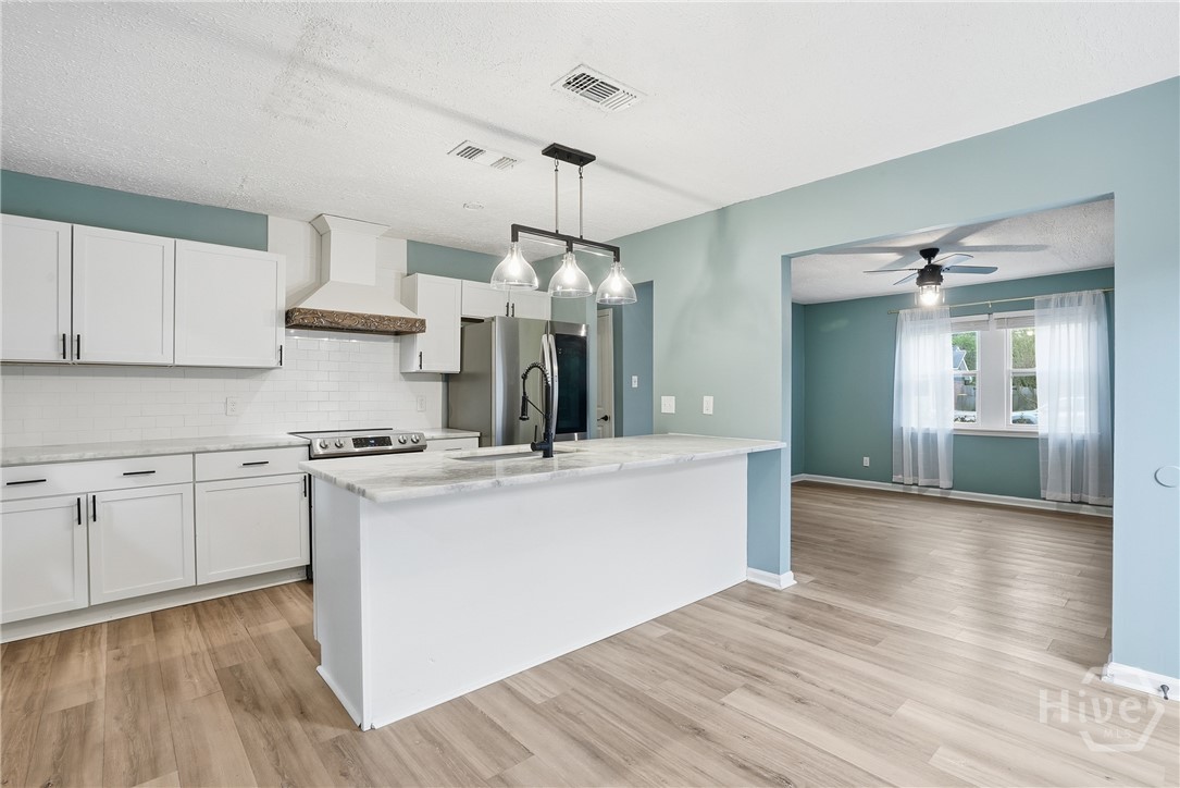 504 Wheeler Street Savannah, GA 31405 - Photo 12 of 29