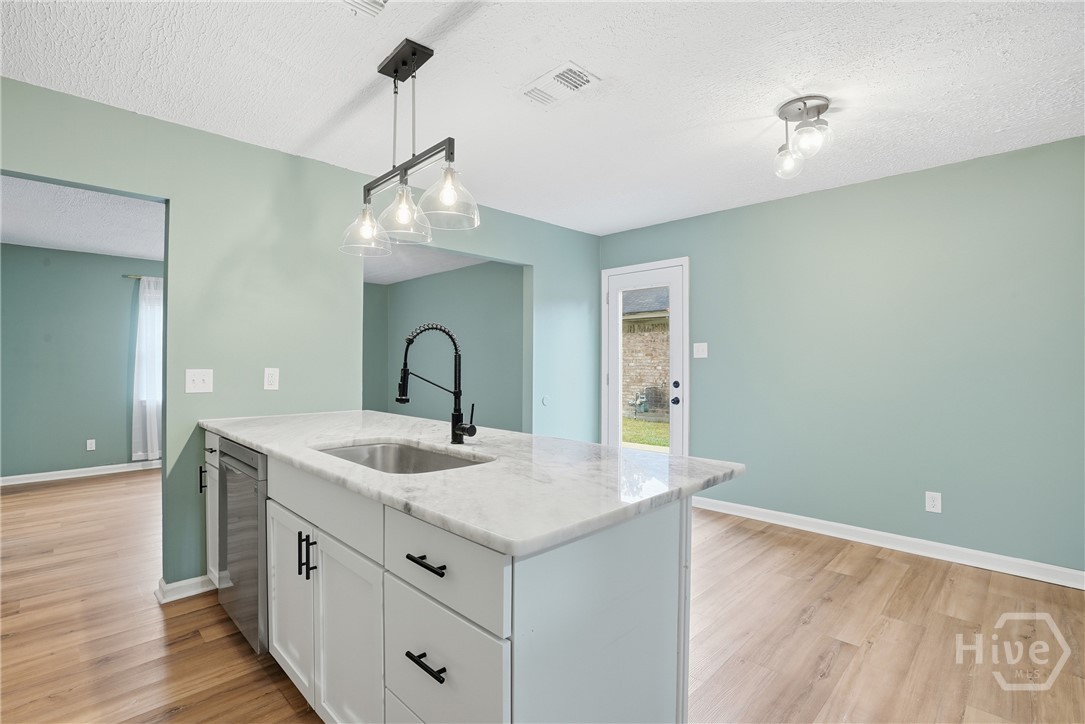 504 Wheeler Street Savannah, GA 31405 - Photo 13 of 29