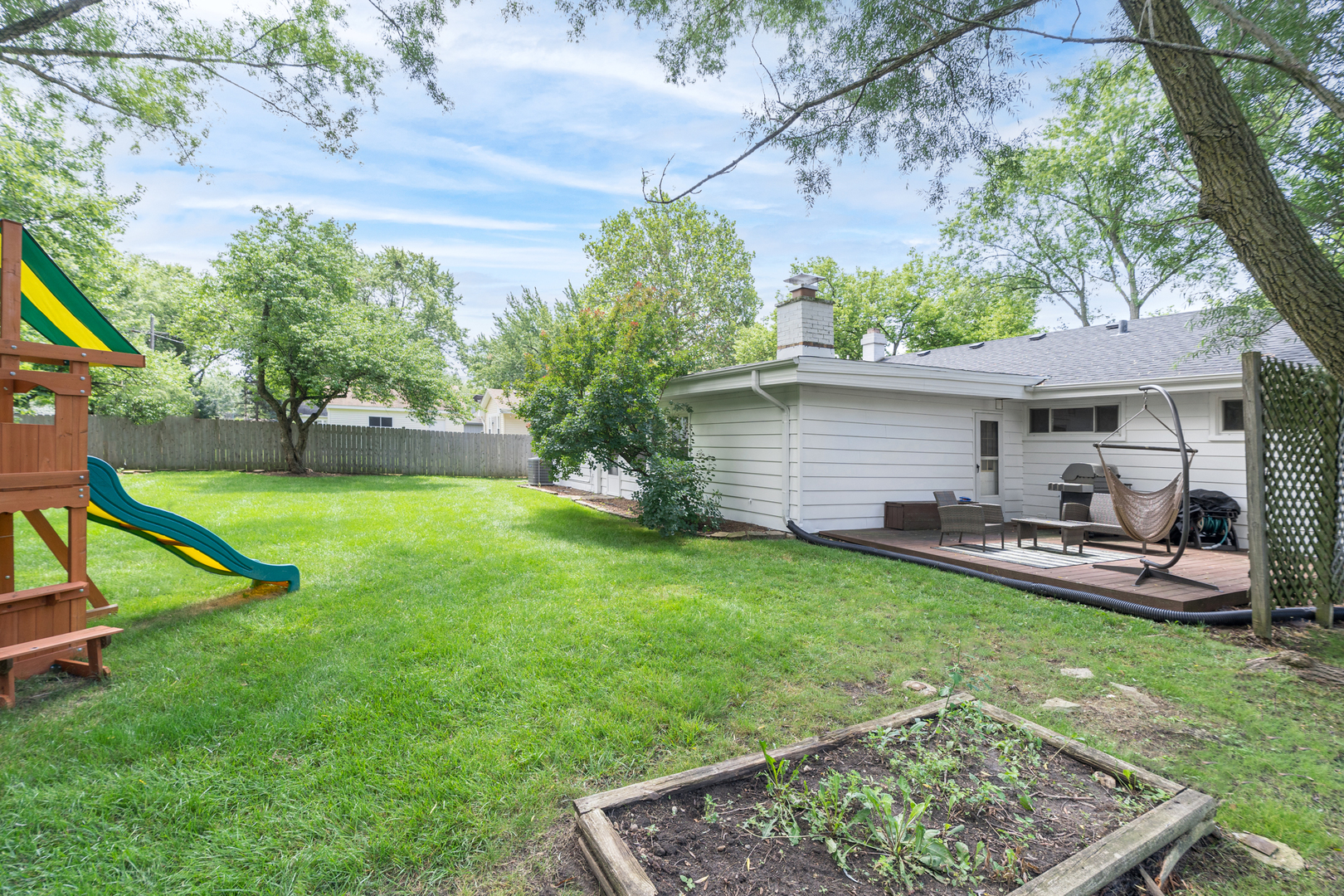 23 Crescent Road Lake Zurich, IL 60047 - Photo 19 of 21