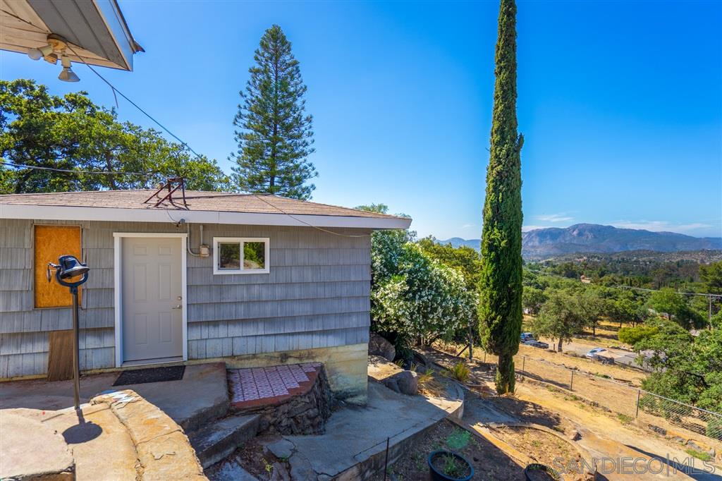 1342 Alpine Heights Road Alpine, CA 91901 - Photo 17 of 25