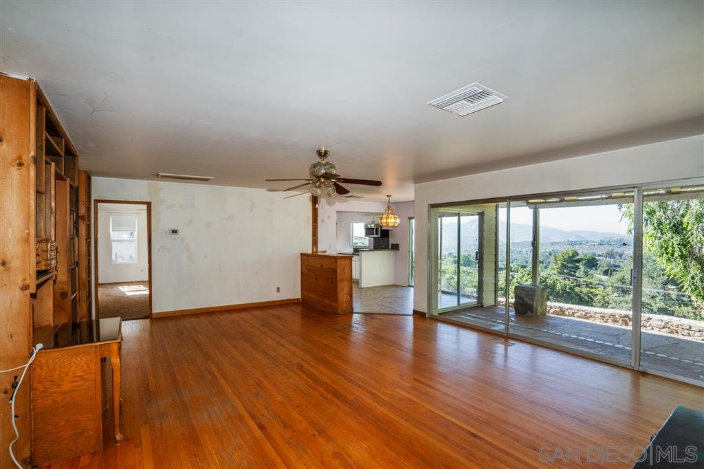 1342 Alpine Heights Road Alpine, CA 91901 - Photo 3 of 25