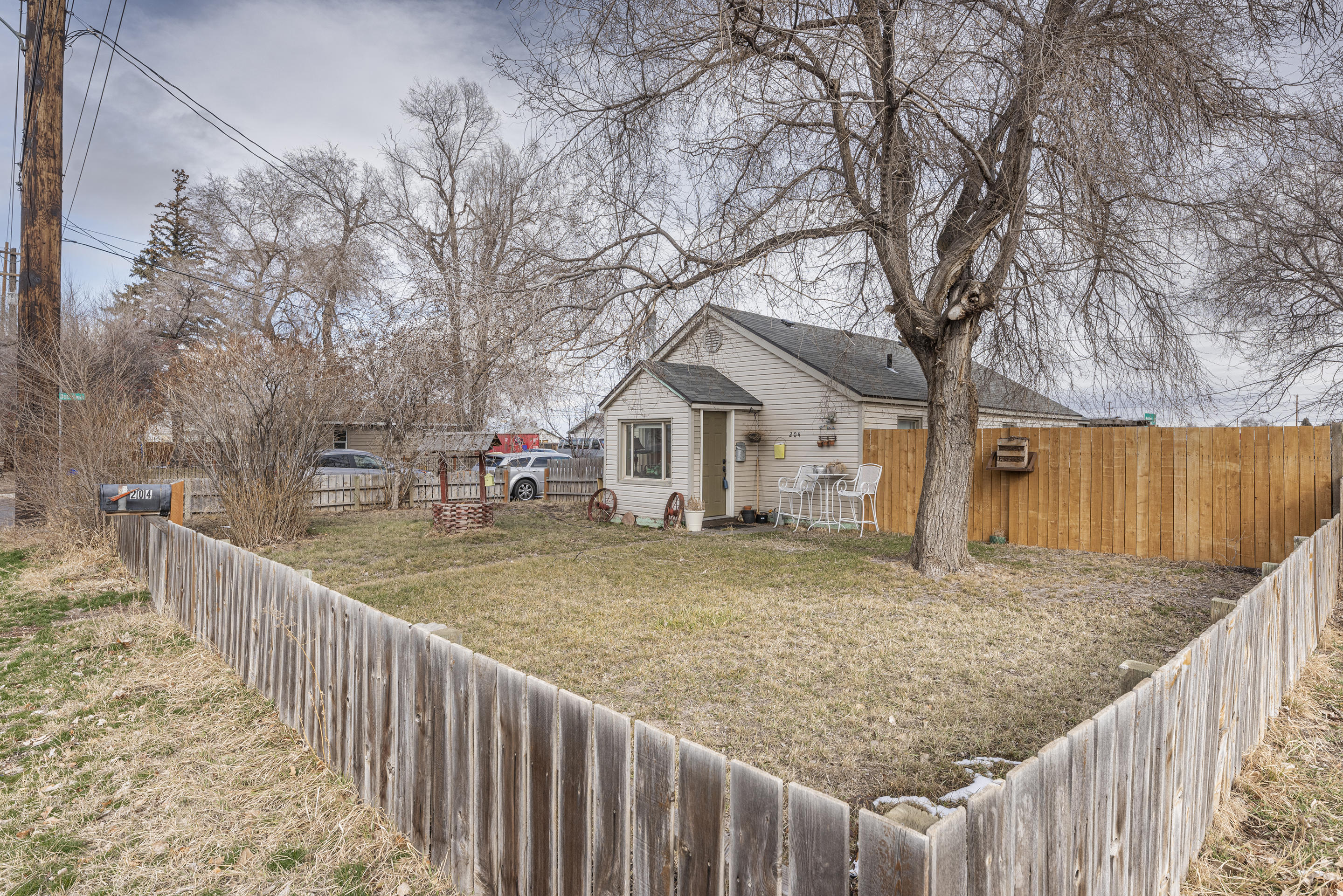 204 Southwest 2nd Street Redmond, OR 97756 - Photo 1 of 30 1