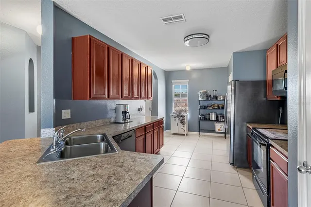 $310,000 | 1108 Brenton Manor Drive, Winter Haven, FL 33881