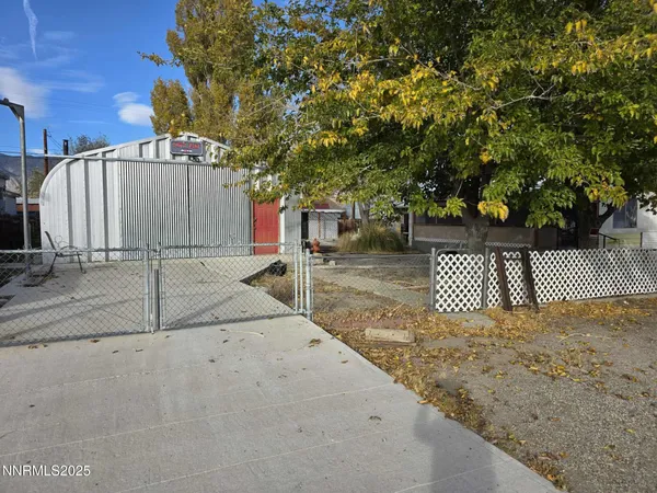 $110,000 | 363 F Street, Hawthorne, NV 89415