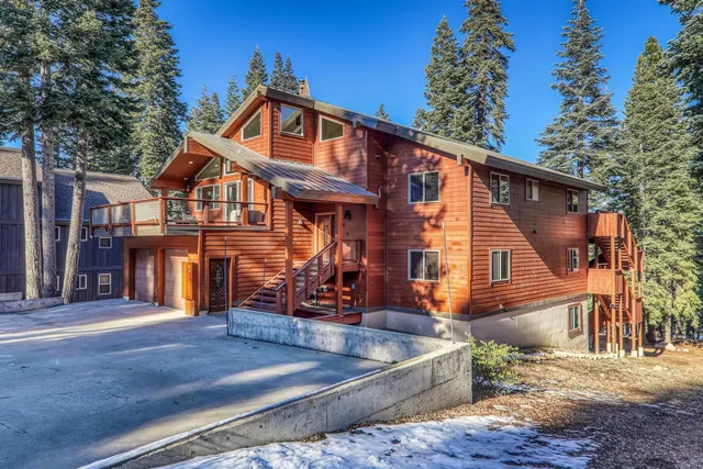 $2,128,800 | 12349 Ski Slope Way, Truckee, CA 96161