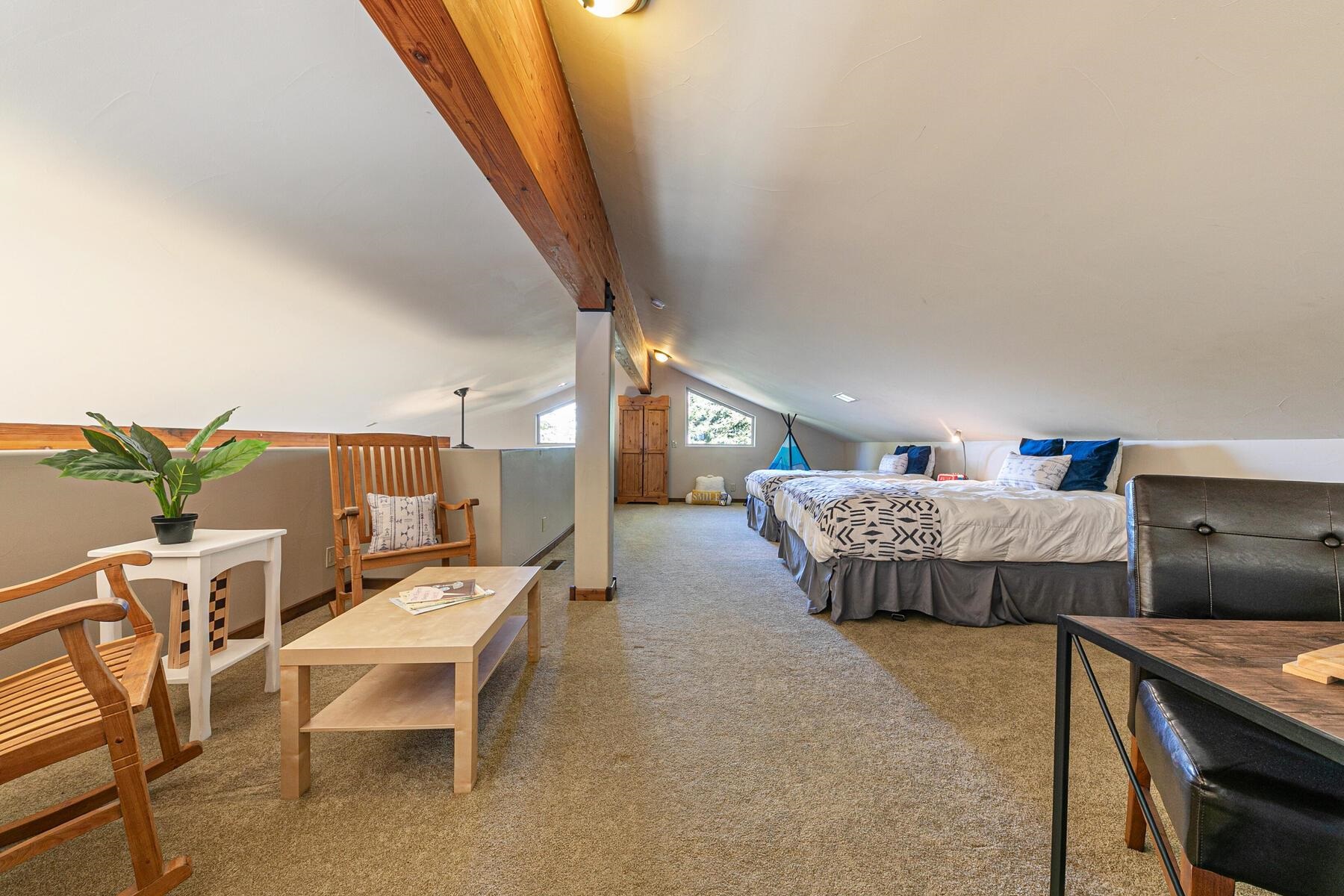 12349 Ski Slope Way Truckee, CA 96161 - Photo 17 of 28