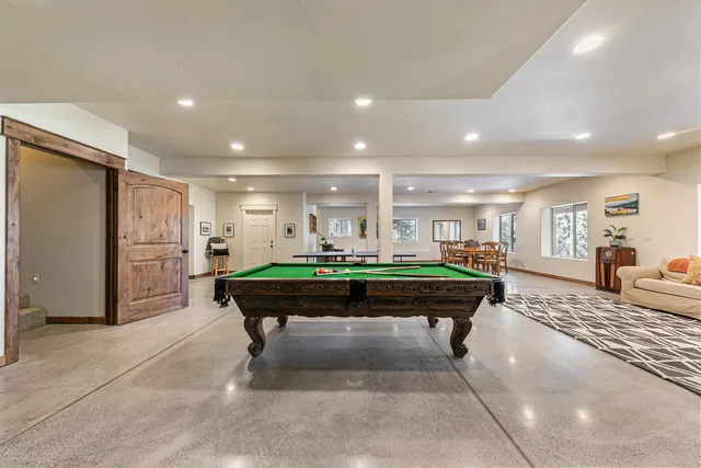 $2,128,800 | 12349 Ski Slope Way, Truckee, CA 96161