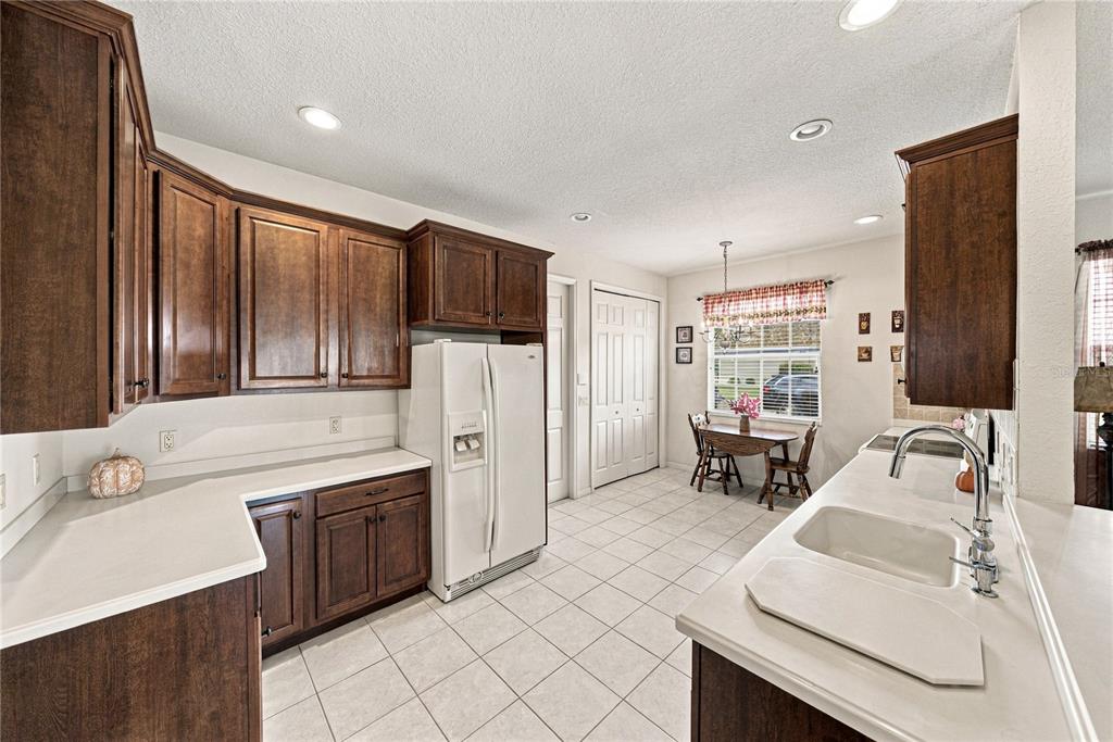 5281 Pebble Beach Boulevard Winter Haven, FL 33884 - Photo 12 of 90 Gallery Image 12