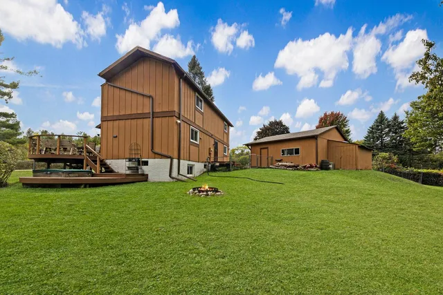 $2,500 | 4400 Valley Road, Caledonia, WI 53405