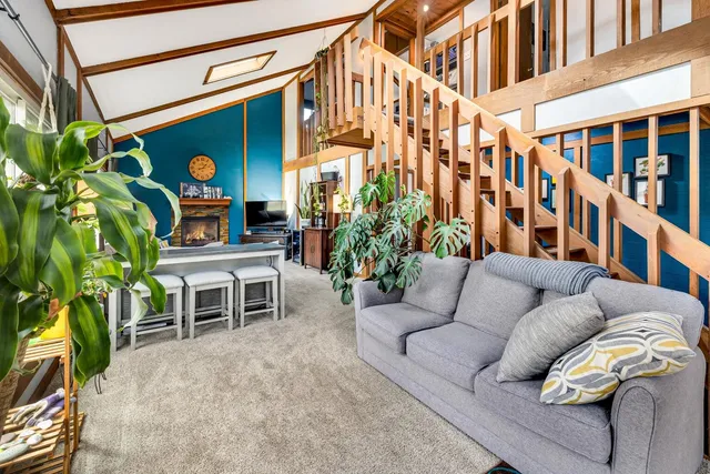 $2,500 | 4400 Valley Road, Caledonia, WI 53405