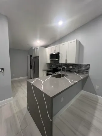 $3,000 | 4404 Treasure Cove Drive, Dania Beach, FL 33312