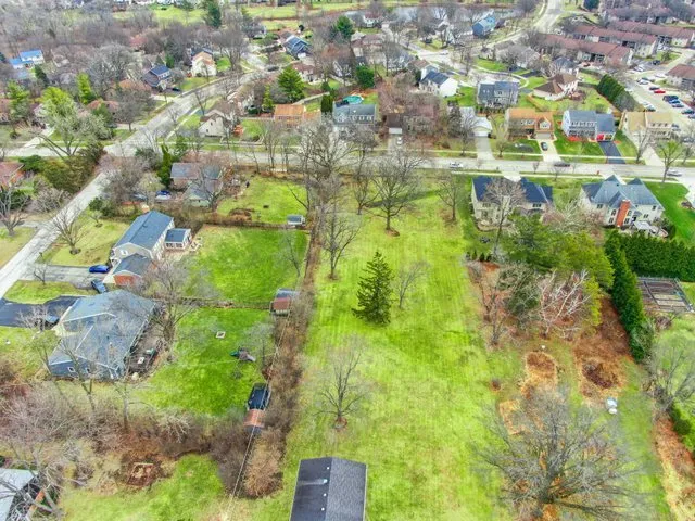 $439,900 | 4S715 Karns Road, Lisle, IL 60532