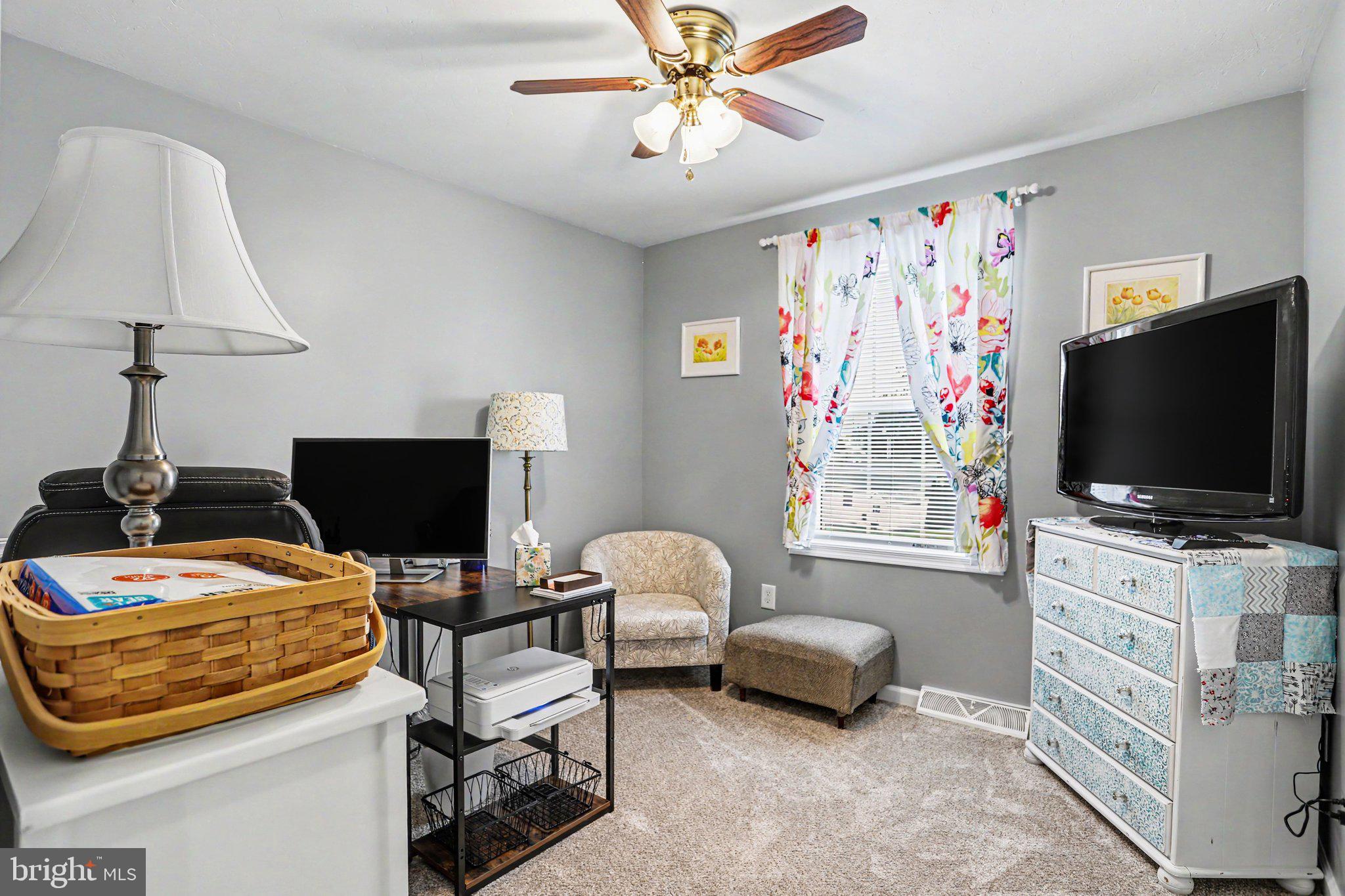 417 South Columbus Avenue Littlestown, PA 17340 - Photo 14 of 31