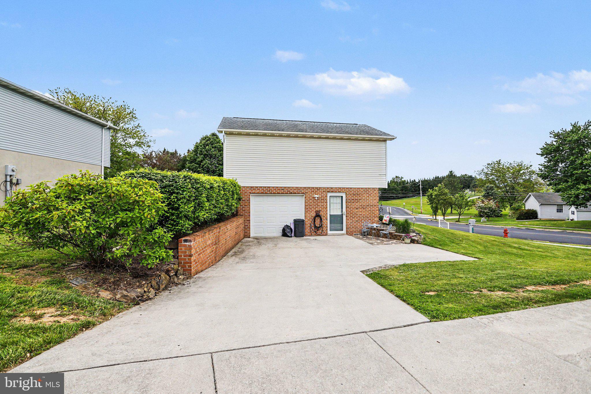 417 South Columbus Avenue Littlestown, PA 17340 - Photo 22 of 31